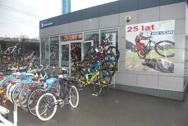 Ile kosztuje wymiana piasty w rowerze? Sprawdź ceny w Twoim regionie Ile kosztuje wymiana piasty w rowerze? Sprawdź ceny w Twoim regionie