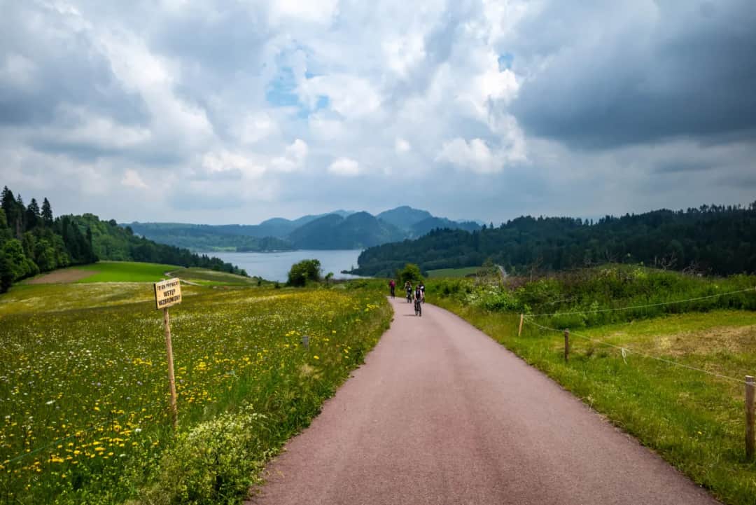 Najlepsze trasy rowerowe wokół jeziora rożnowskiego - długości i trudność